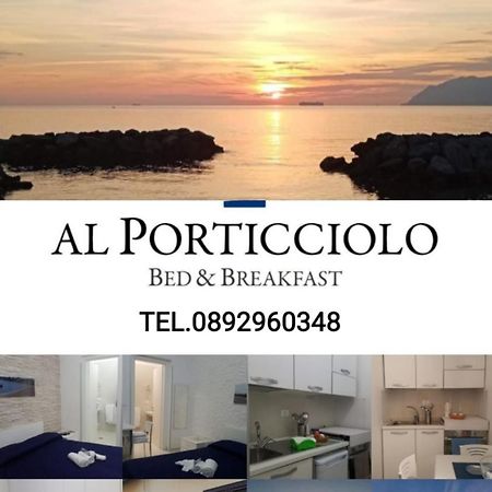 Al Porticciolo Panzió Salerno Kültér fotó